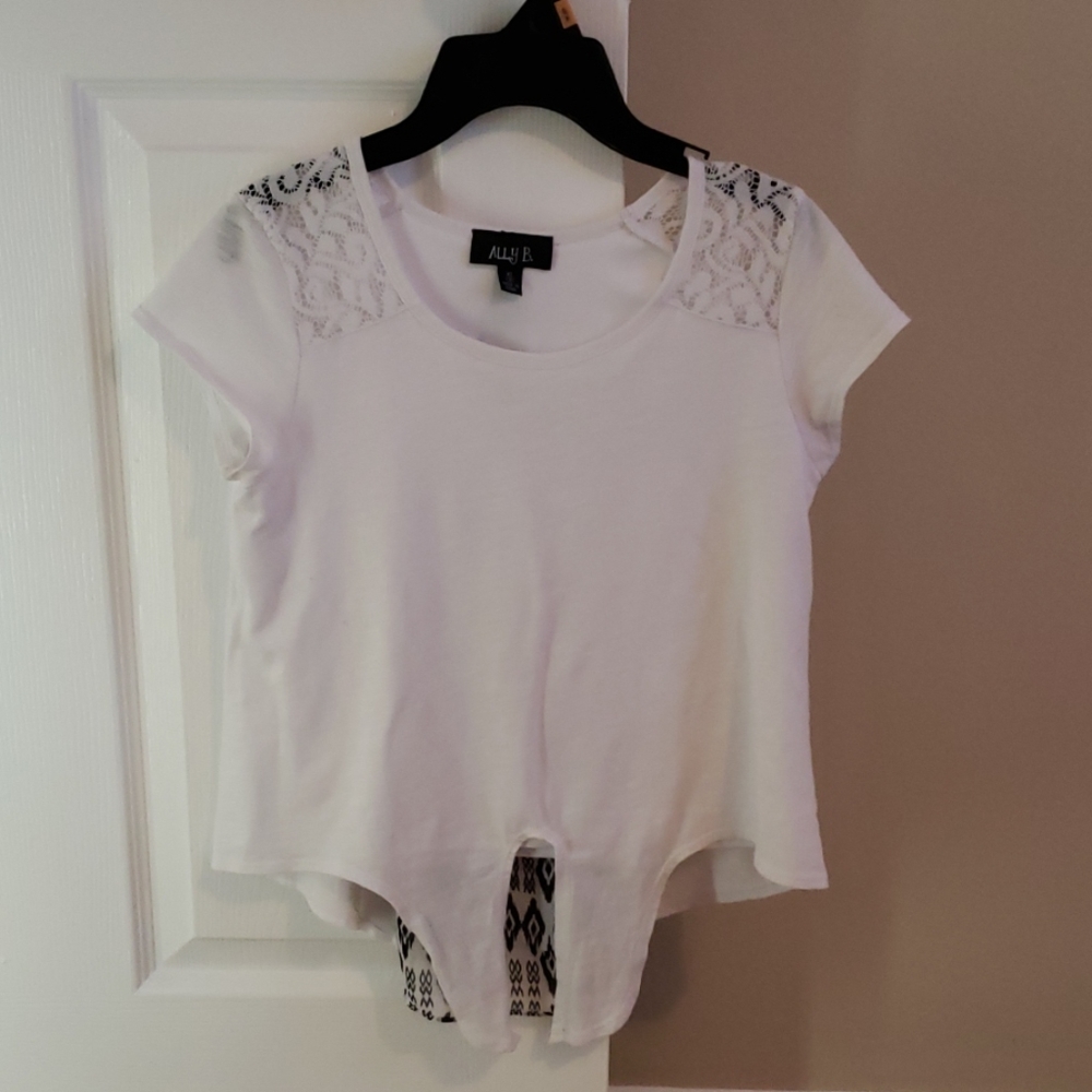Girls Alley B. shirt